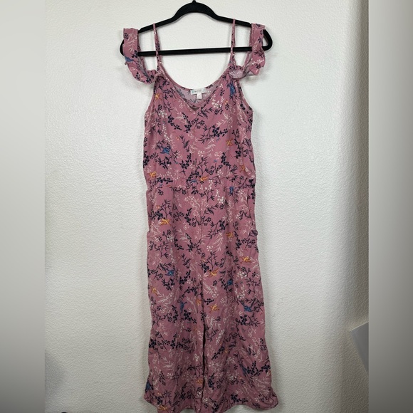 Sold on INSTA. Floral Romper - Picture 1 of 2